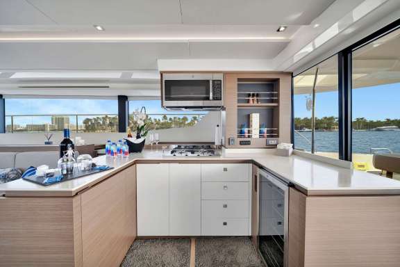 Image of Inner Peace yacht #4