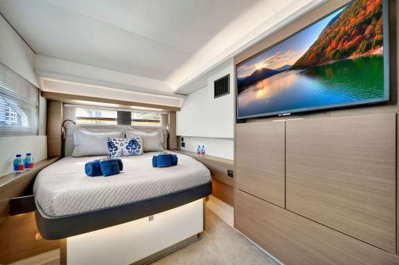 Image of Inner Peace yacht #6