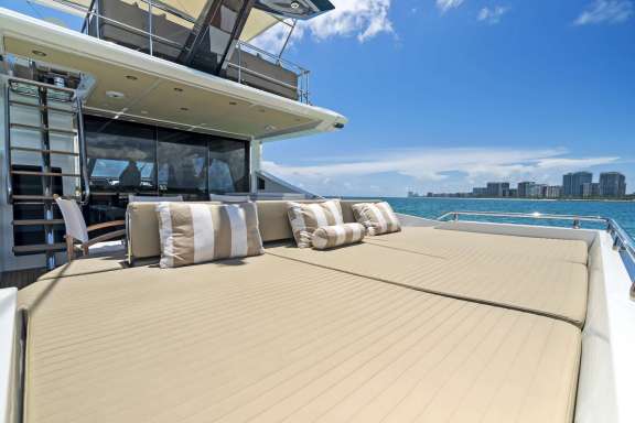 Image of Fantastic yacht #4