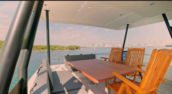 Image of Fina yacht #10