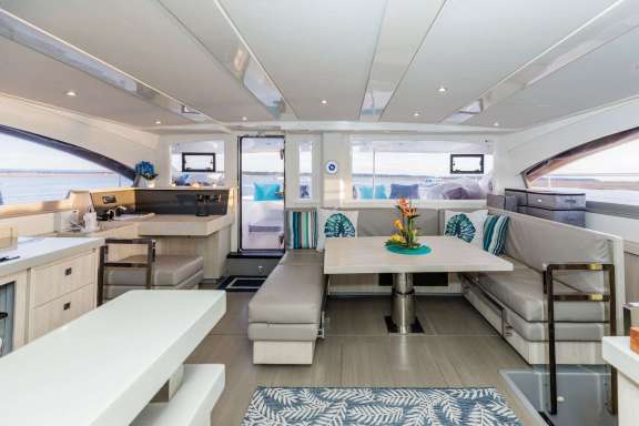 Image of SOUTHERN SKY yacht #2
