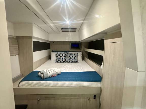Image of SOUTHERN SKY yacht #8