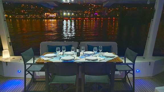 The view aft by night