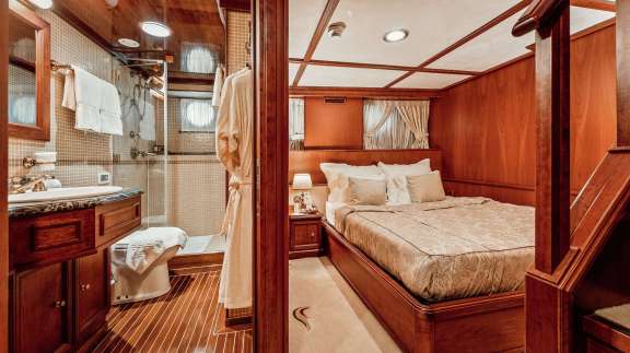 Image of Seagull II yacht #16