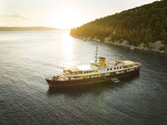 Image of Seagull II yacht #3