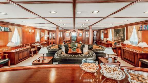 Image of Seagull II yacht #7