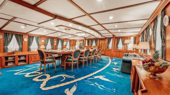 Image of Seagull II yacht #9