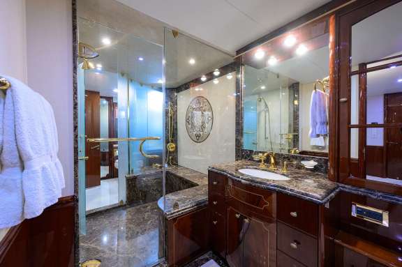 Image of Lady Kristina yacht #5