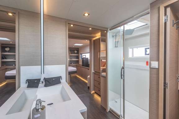 ARMEN sistership - G MARTIN RAGET picture