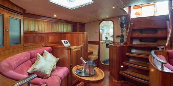 Image of DARK STAR OF LONDON yacht #6