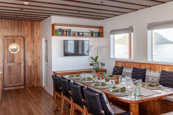 Image of REBEL yacht #2