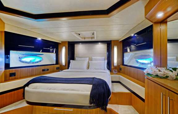 Image of SEA U yacht #8