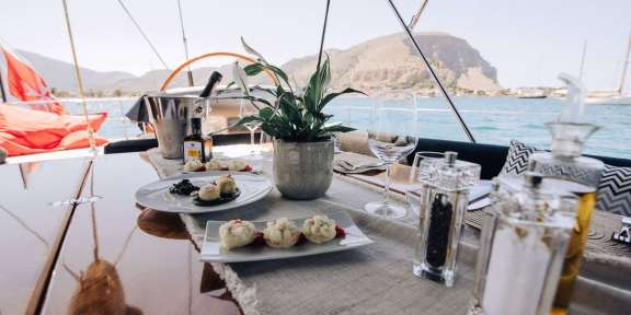 Image of FREE AT LAST yacht #5