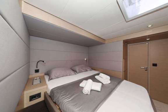 Image of NOMAD yacht #9