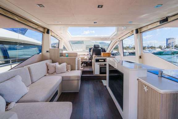 Image of Peleo Dos yacht #2