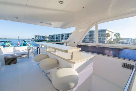 Image of PILOT LOUNGE yacht #13
