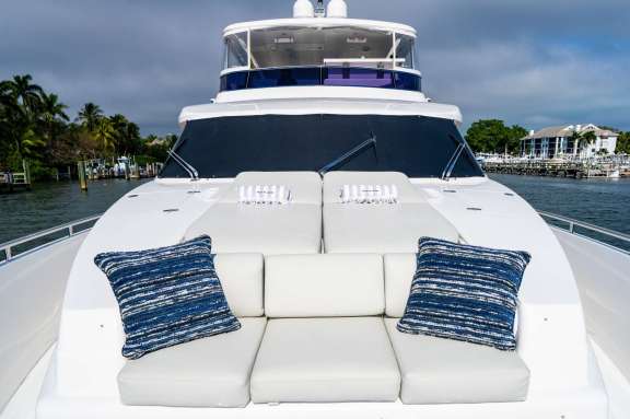 Image of PILOT LOUNGE yacht #16