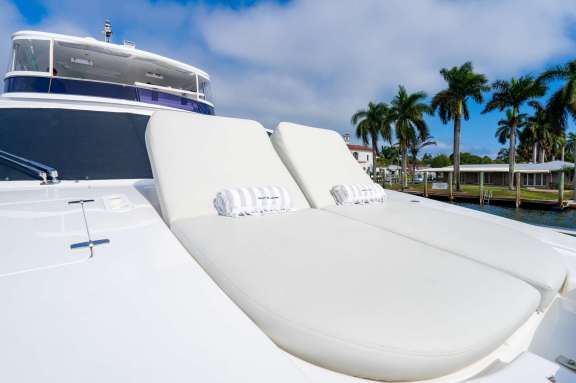 Image of PILOT LOUNGE yacht #17