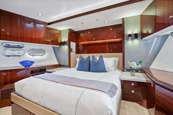 Image of PILOT LOUNGE yacht #8