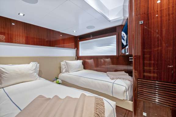 Image of PILOT LOUNGE yacht #9