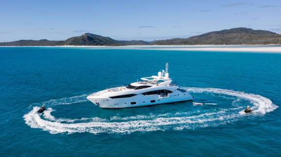 Image of GEORGE P yacht #15