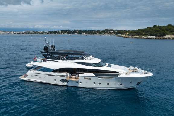 Image of ROCCO yacht #12