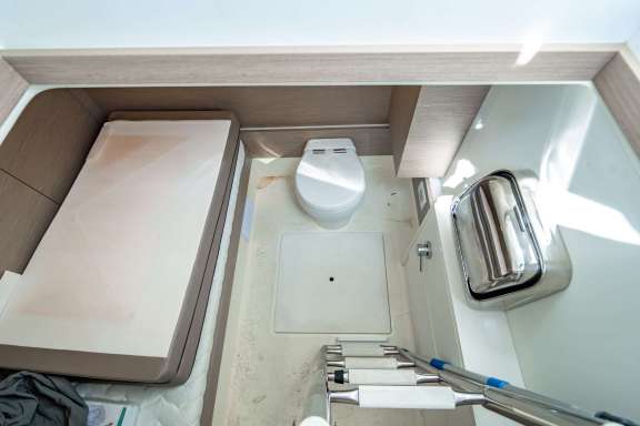 Image of Glycerine yacht #9