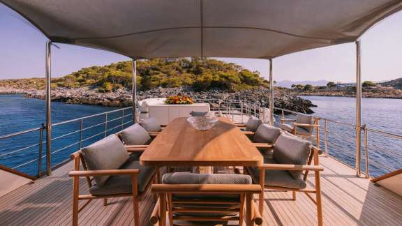 Image of XIPHIAS yacht #15