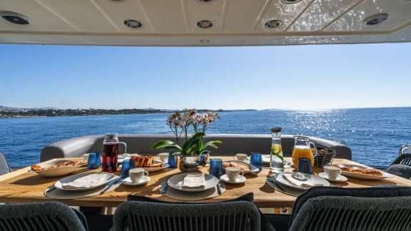 Image of ALFA yacht #17