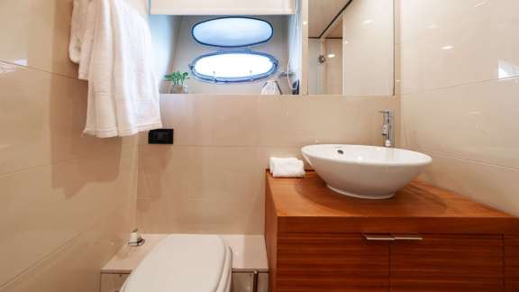 Image of ALFA yacht #9