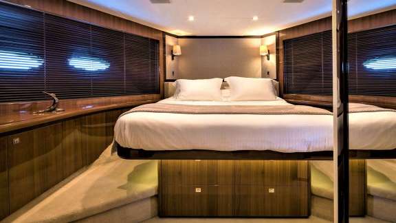 Image of 4LIFE yacht #8