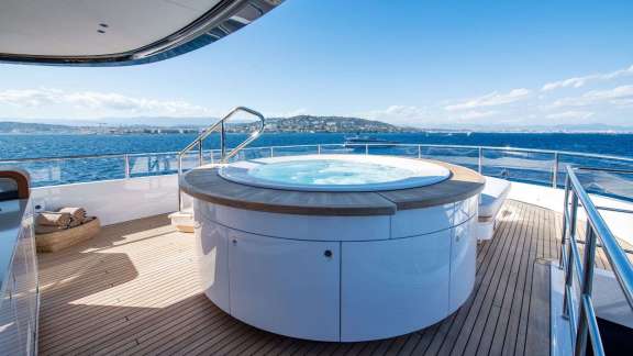 Image of NORTHERN ESCAPE yacht #14