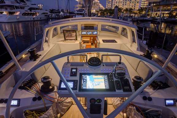 Image of CIRRUS yacht #9