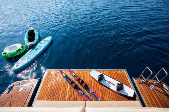 Image of ANDROMEDA yacht #16