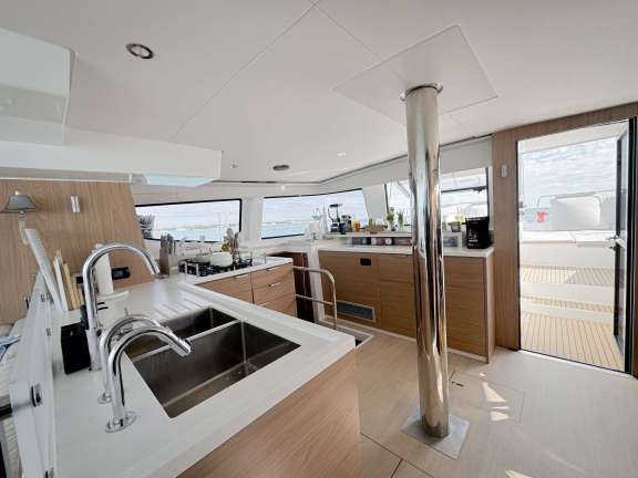 Image of M LEGACY yacht #8