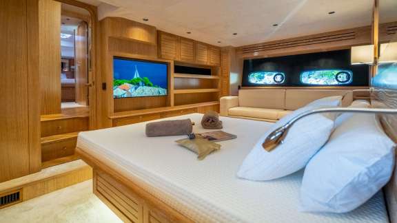 Image of CLOUD 9 yacht #7