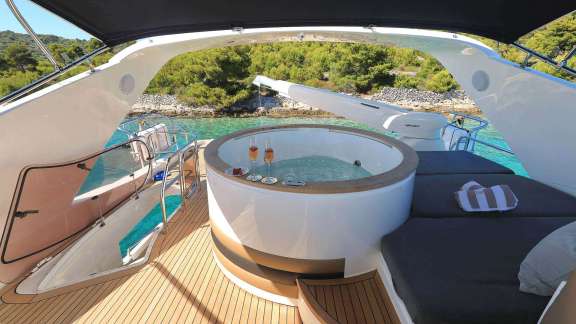 Image of INSIEME yacht #11