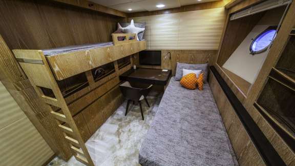 Image of GIORGIO yacht #18