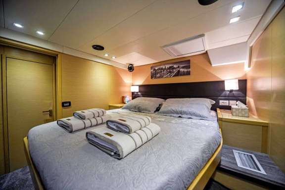 Image of AURA yacht #8