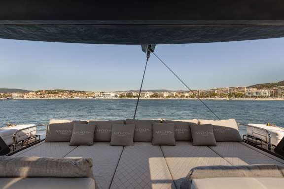 Image of FULL MOON yacht #14